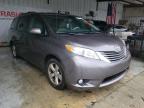 TOYOTA - SIENNA