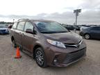 TOYOTA - SIENNA