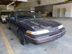 FORD - CROWN VICTORIA