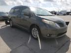 TOYOTA - SIENNA