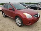 NISSAN - ROGUE
