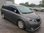 TOYOTA - SIENNA