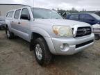 TOYOTA - TACOMA