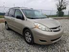 TOYOTA - SIENNA