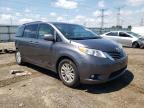 TOYOTA - SIENNA