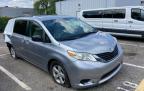 TOYOTA - SIENNA