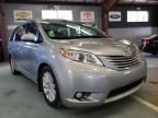 TOYOTA - SIENNA