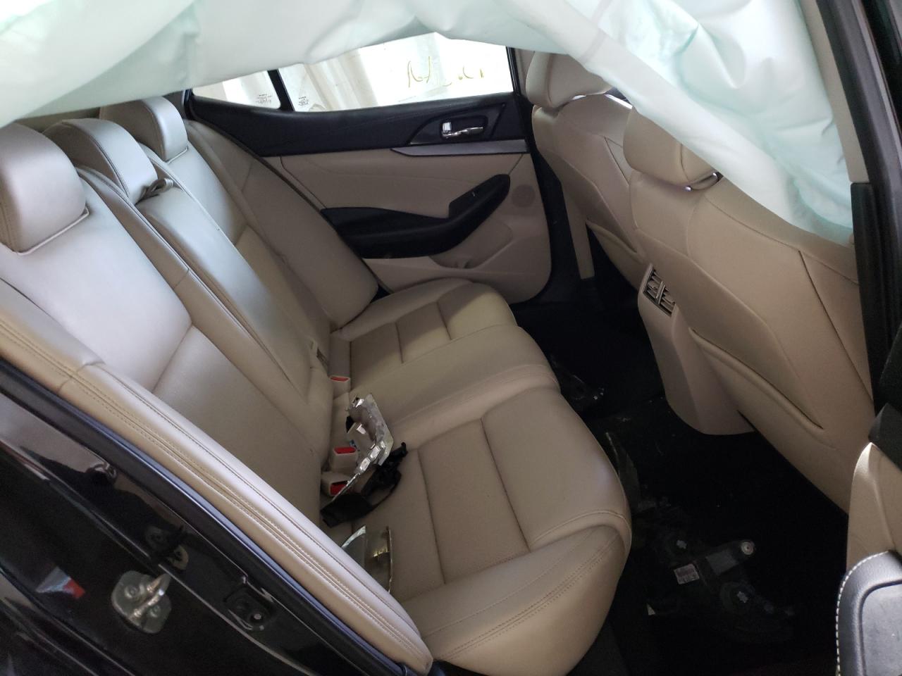 2018 NISSAN MAXIMA 3.5S VIN: 1N4AA6AP8JC364480