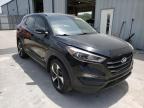 HYUNDAI - TUCSON