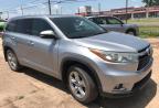 TOYOTA - HIGHLANDER