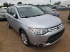 MITSUBISHI - OUTLANDER