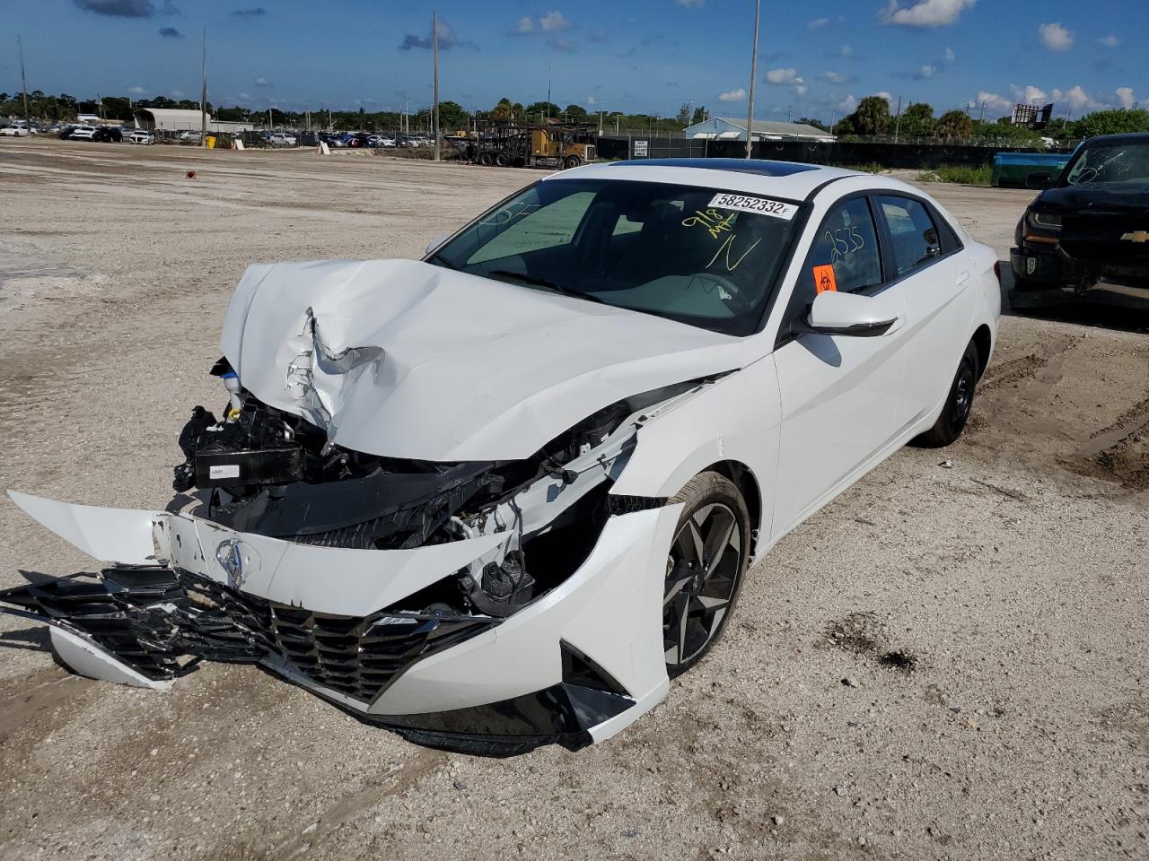2022 HYUNDAI ELANTRA SEL VIN: 5NPLN4AG2NH083412
