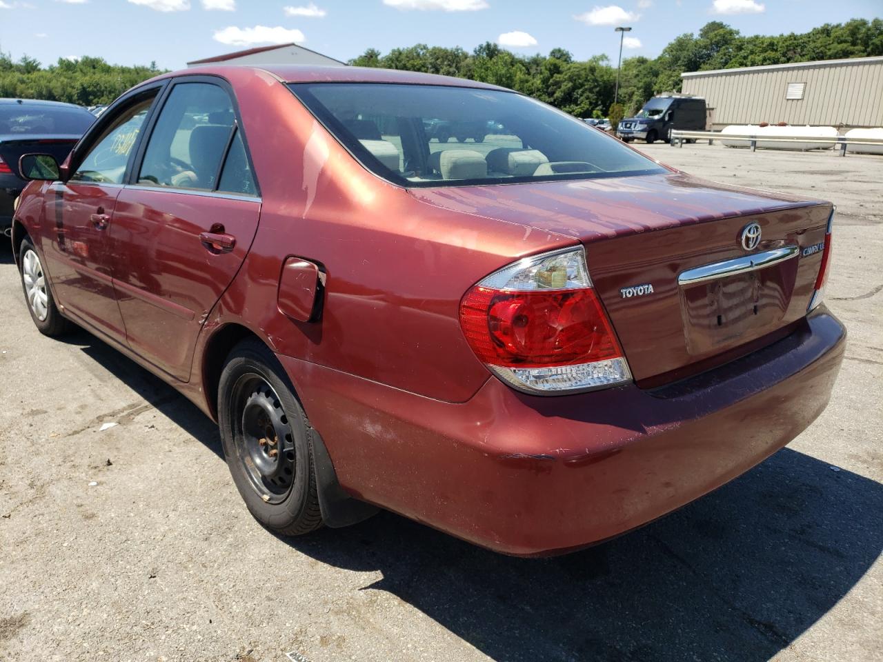 2005 TOYOTA CAMRY LE VIN: 4T1BE32K75U403687