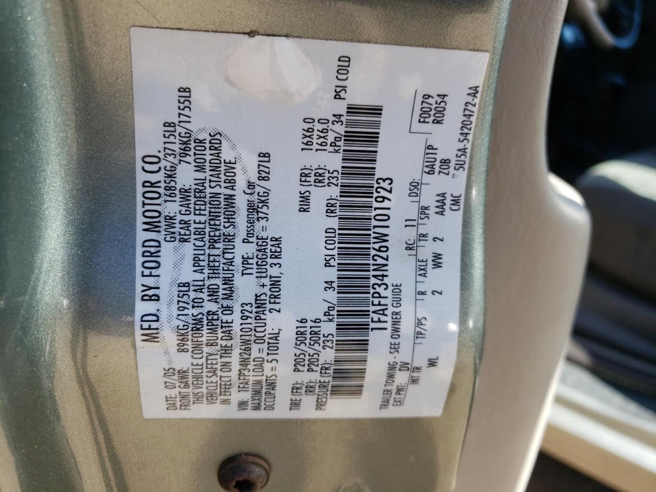 2006 FORD FOCUS ZX4 VIN: 1FAFP34N26W101923