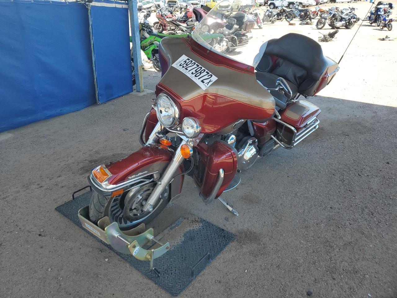 2009 HARLEY-DAVIDSON FLHTCU VIN: 1HD1FC4159Y607676