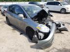 NISSAN - VERSA