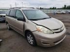 TOYOTA - SIENNA