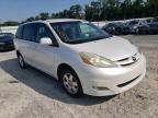 TOYOTA - SIENNA