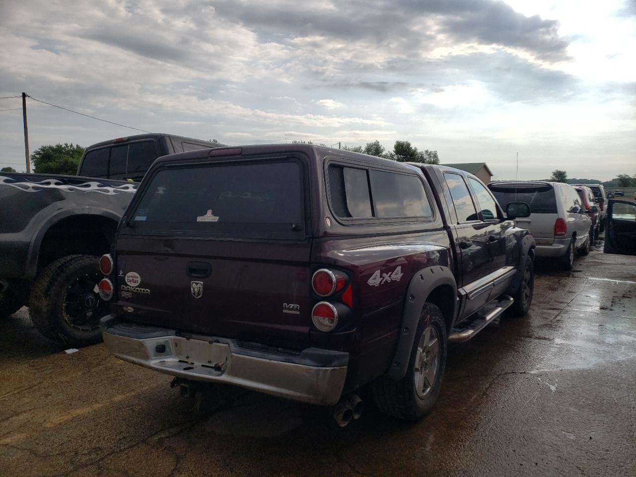 2005 DODGE DAKOTA QUAD LARAMIE VIN: 1D7HW58N75S120250