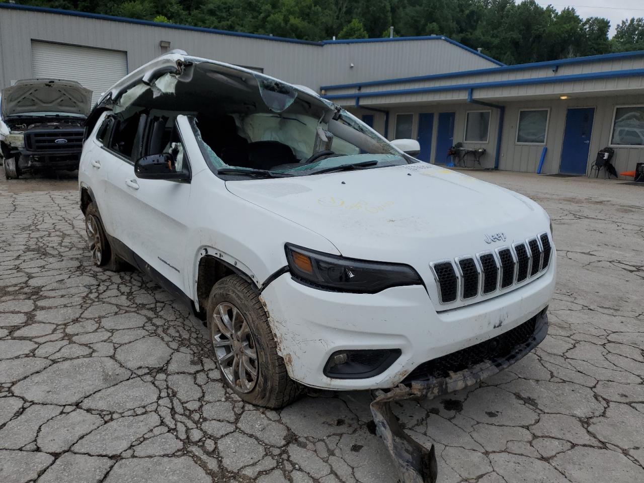 2021 JEEP CHEROKEE LATITUDE LUX VIN: 1C4PJMMN5MD123302