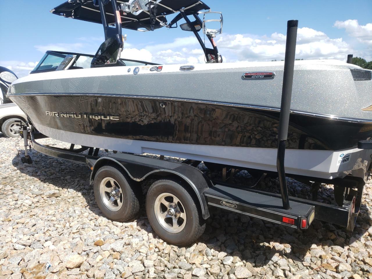 2011 NAUT BOAT VIN: CTC18022K011