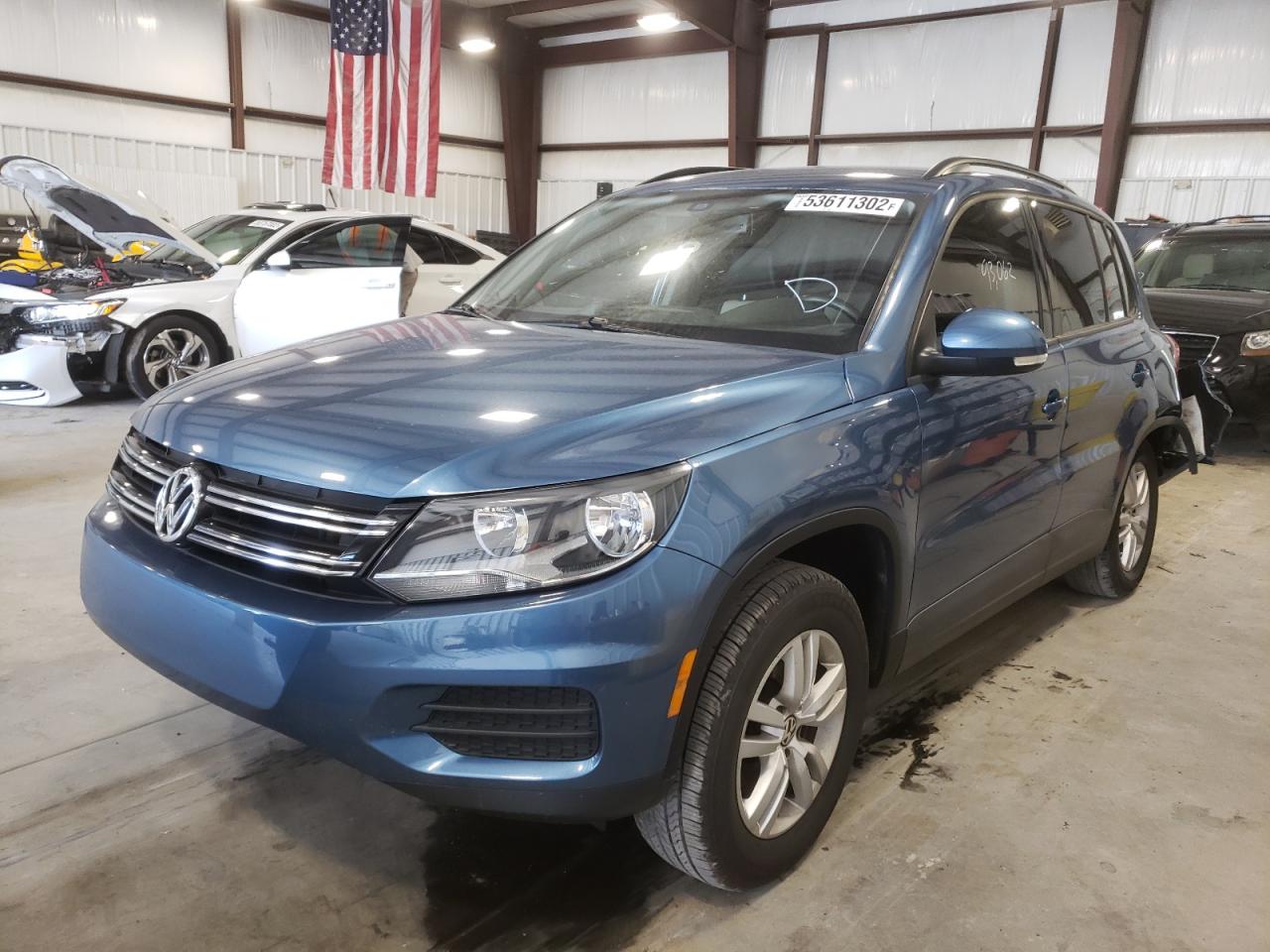2017 VOLKSWAGEN TIGUAN S VIN: WVGAV7AX8HW510837