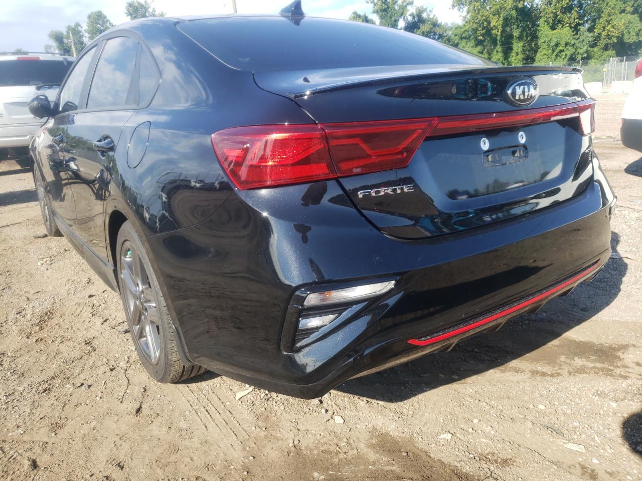 2021 KIA FORTE GT LINE VIN: 3KPF34AD8ME381586