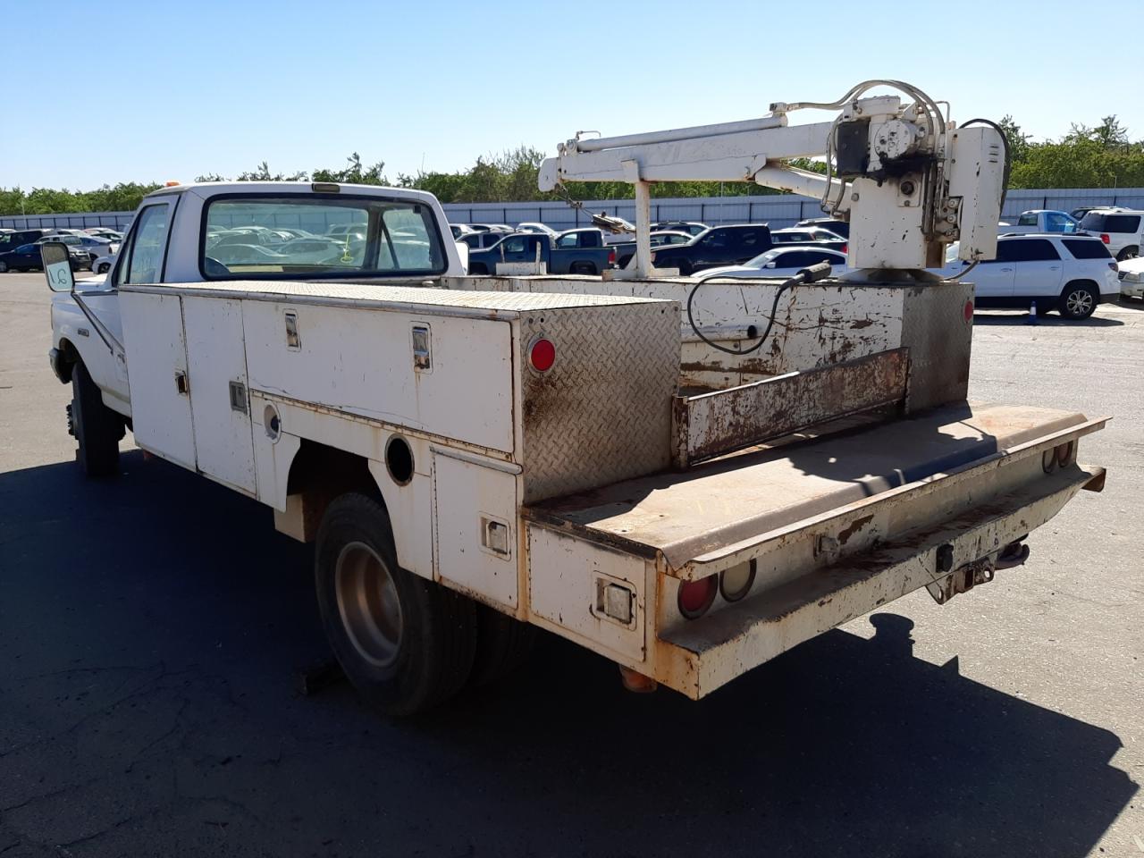1990 FORD F SUPER DUTY VIN: 2FDLF47G5LCA76957