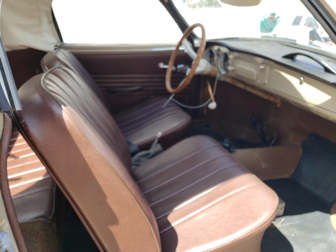 1965 VOLKSWAGEN KARMANNGHI VIN: 145907273