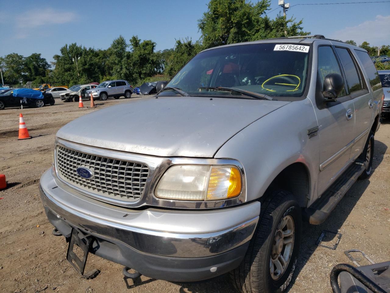 2000 FORD EXPEDITION XLT VIN: 1FMPU16L2YLC26945