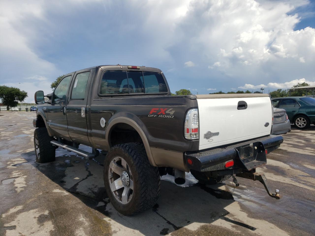 2005 FORD F250 SUPER DUTY VIN: 1FTSW21P75EC79181