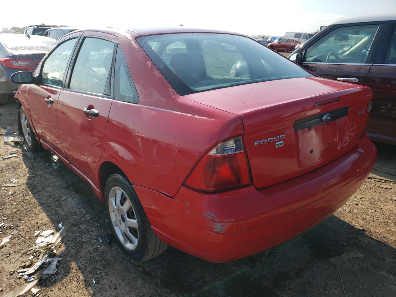 2005 FORD FOCUS ZX4 VIN: 1FAFP34N75W196686