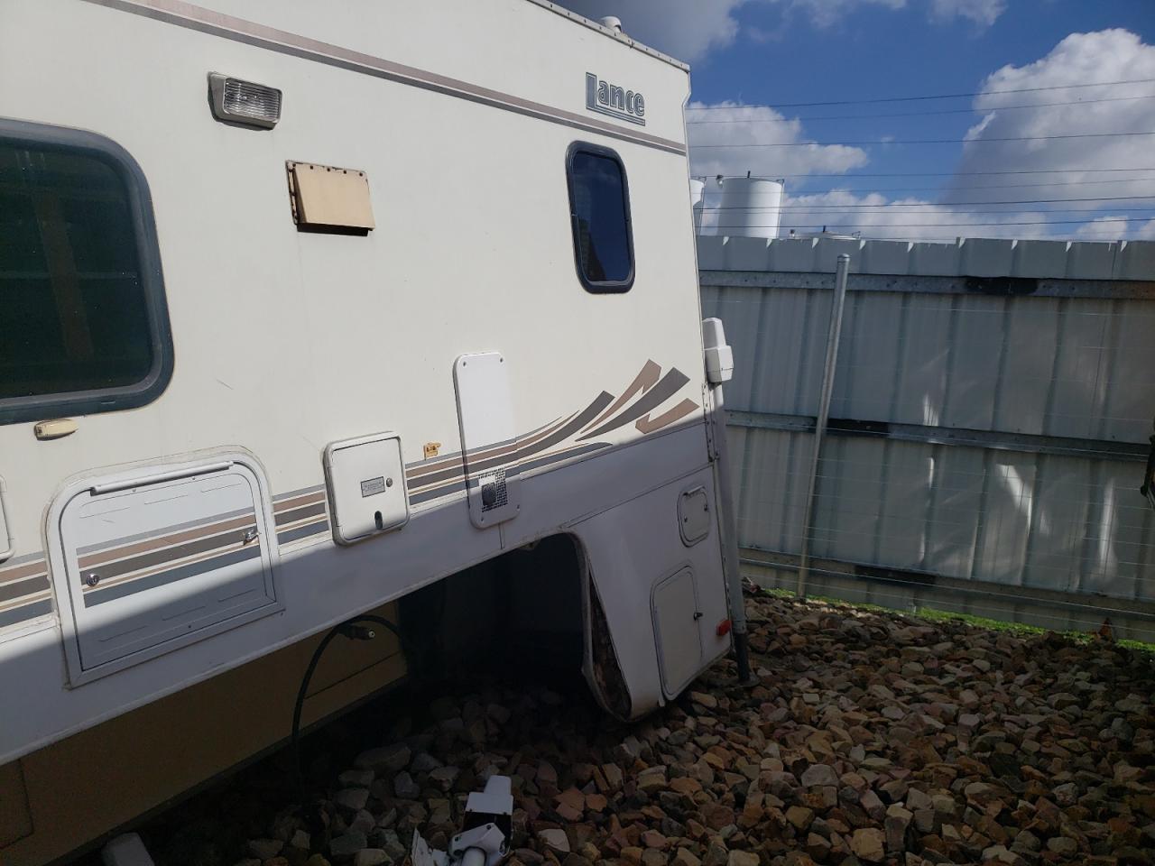 2002 LANCIA TRUCK CAMP VIN: 146217