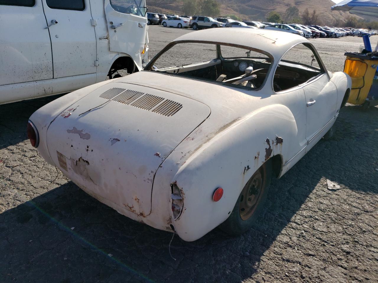 1969 VOLKSWAGEN KARMANGHIA VIN: 149760467