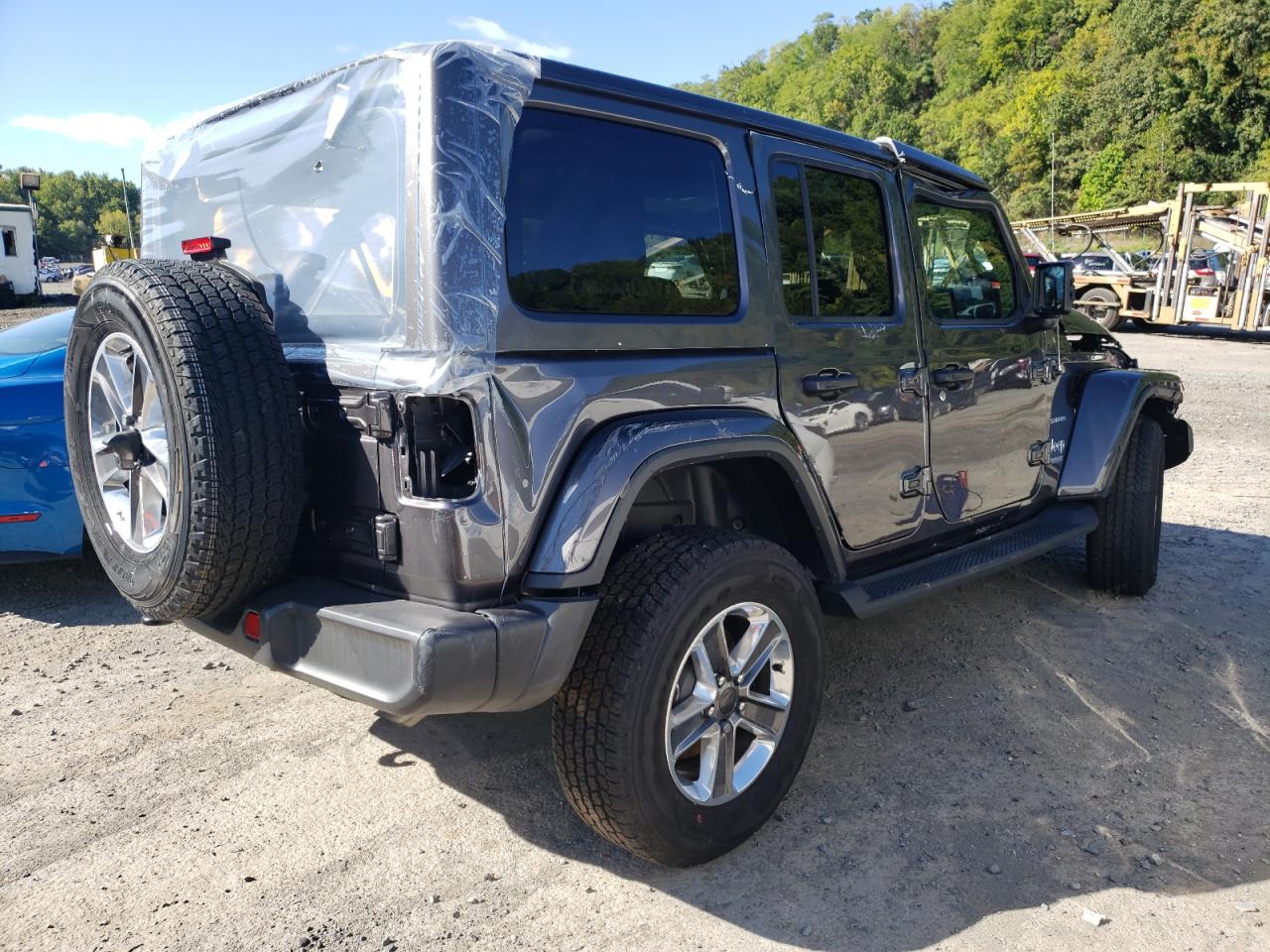 2022 JEEP WRANGLER UNLIMITED SAHARA VIN: 1C4HJXEN3NW197439