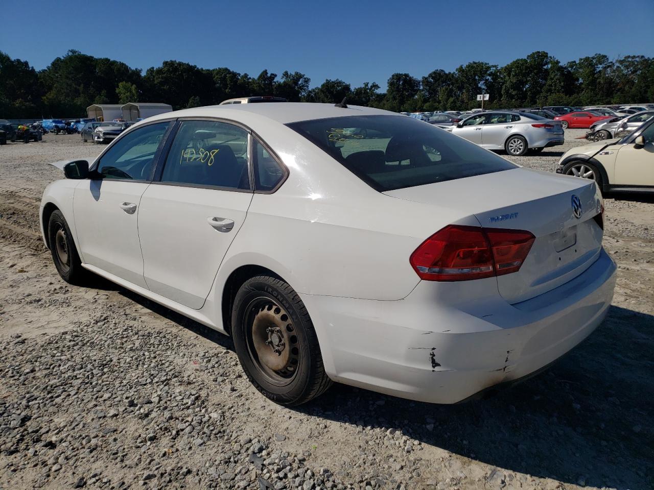 2014 VOLKSWAGEN PASSAT S VIN: 1VWAS7A38EC112516