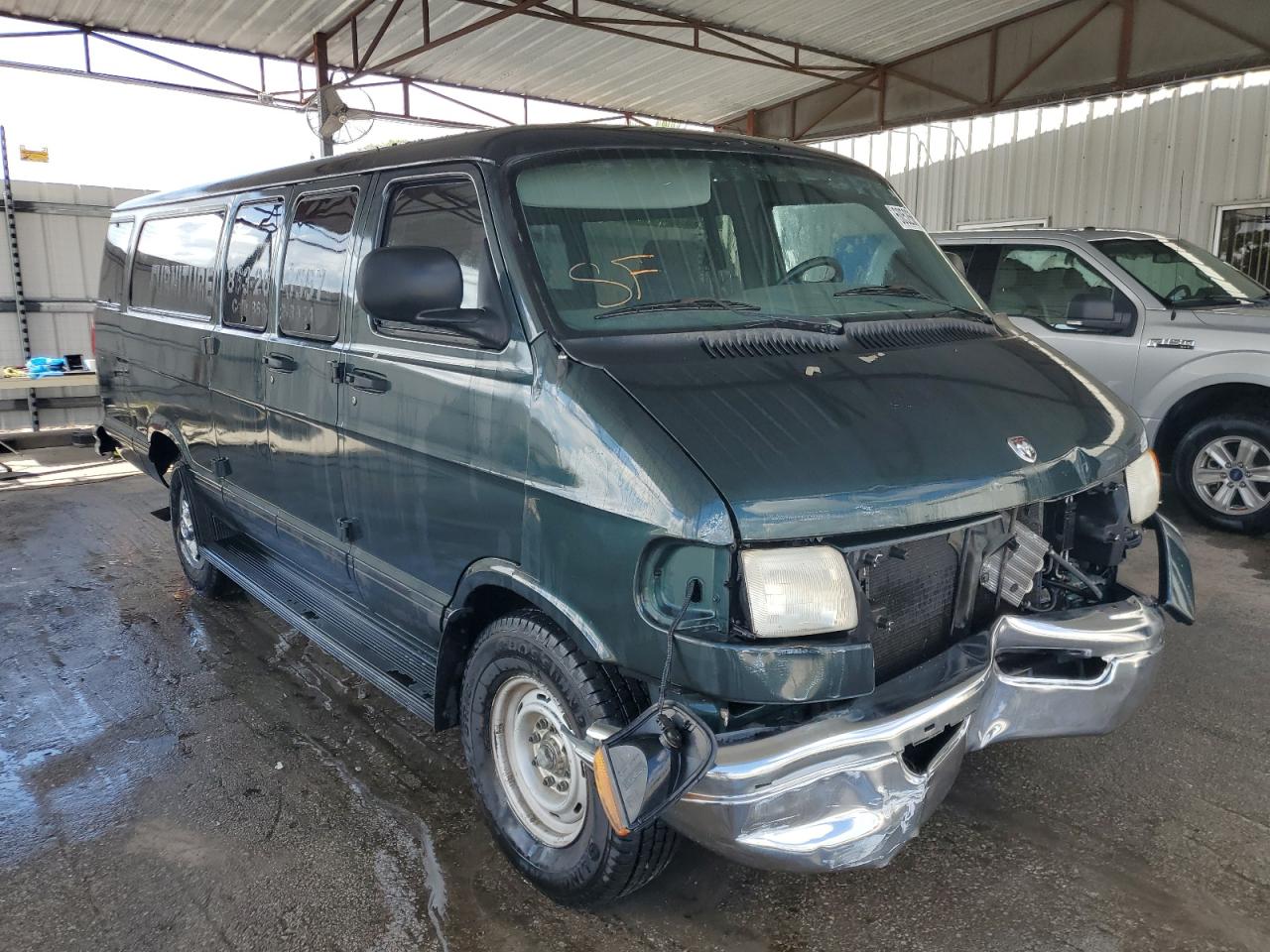 1998 DODGE RAM WAGON B3500 VIN: 2B5WB35Z0WK112620