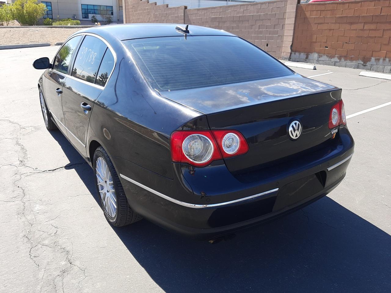 2006 VOLKSWAGEN PASSAT 3.6L SPORT VIN: WVWCU73C46P094108