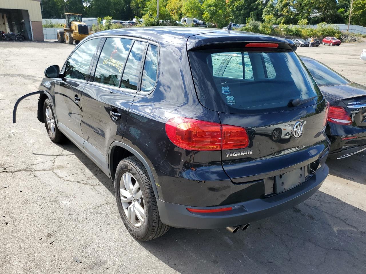 2014 VOLKSWAGEN TIGUAN S VIN: WVGBV3AX3EW508874