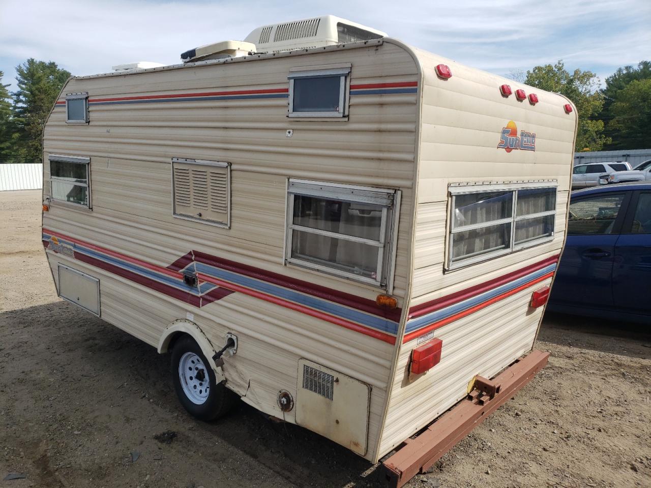1983 PACKARD 2302 VIN: 1LC2S1F11FD152433