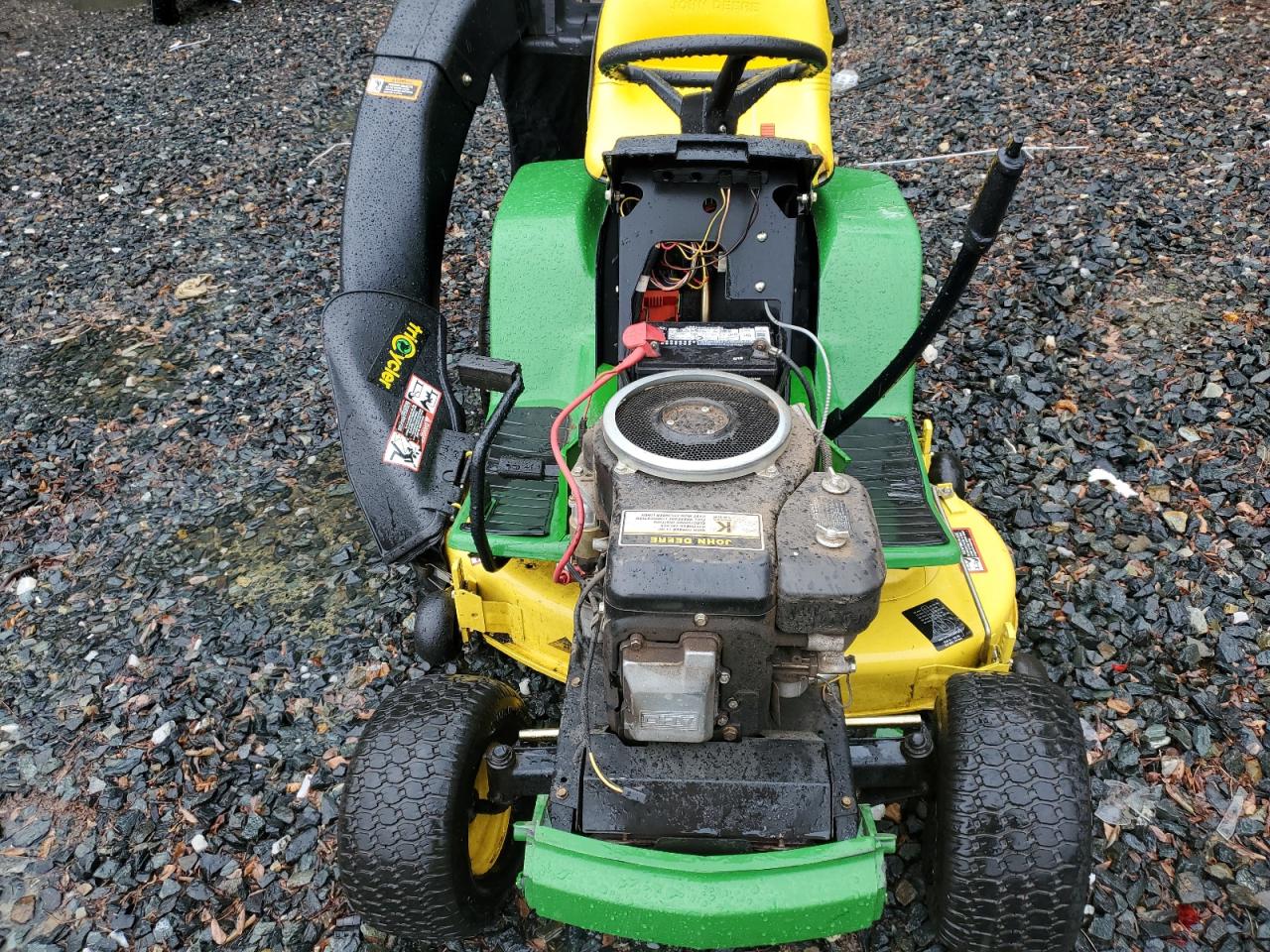 1995 JOHN DEERE MOWER VIN: 11