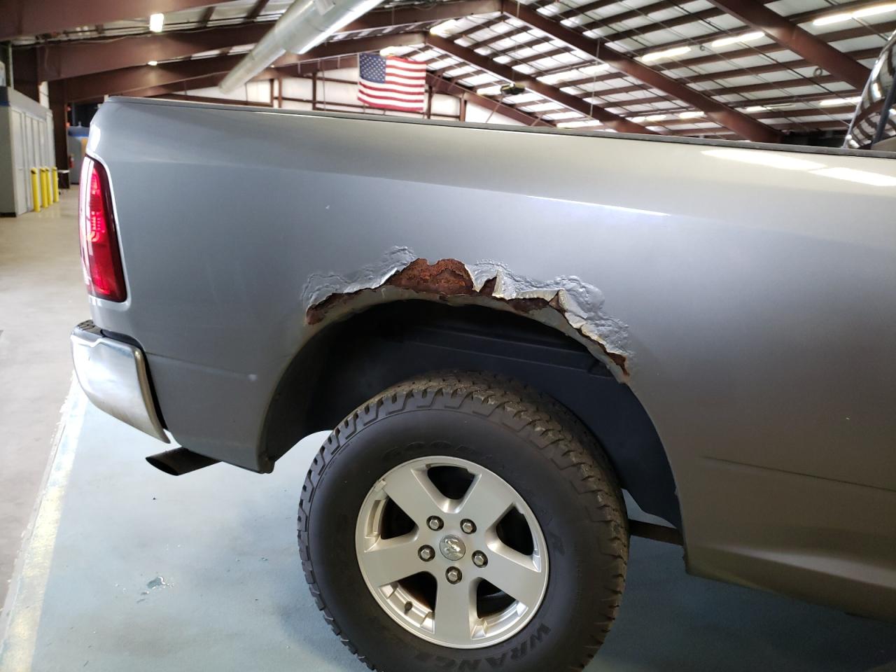 2010 DODGE RAM 1500 VIN: 1D7RV1GP1AS234564