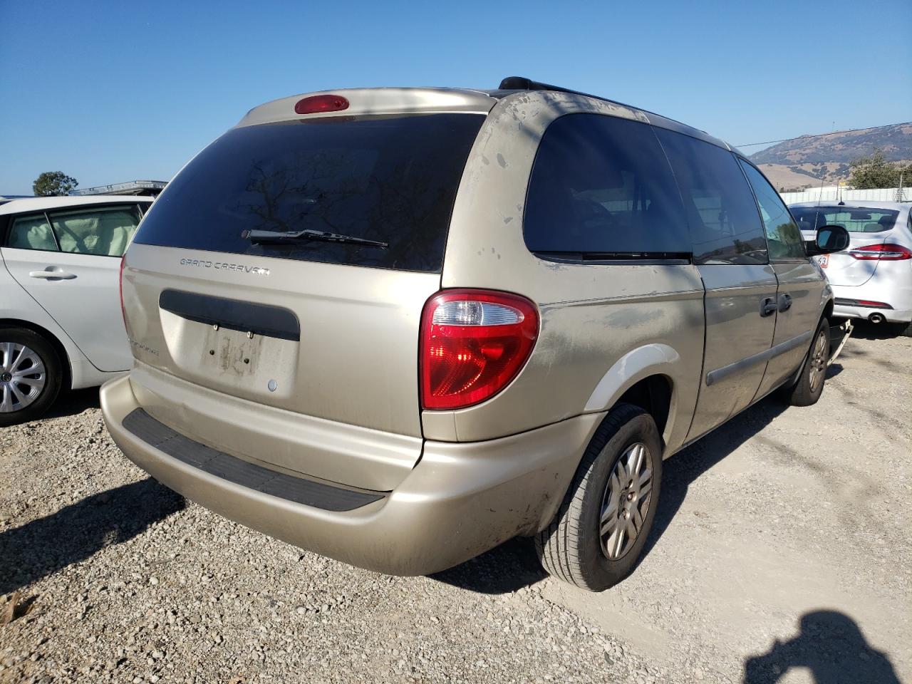 2005 DODGE GRAND CARAVAN SE VIN: 1D4GP24R45B327434