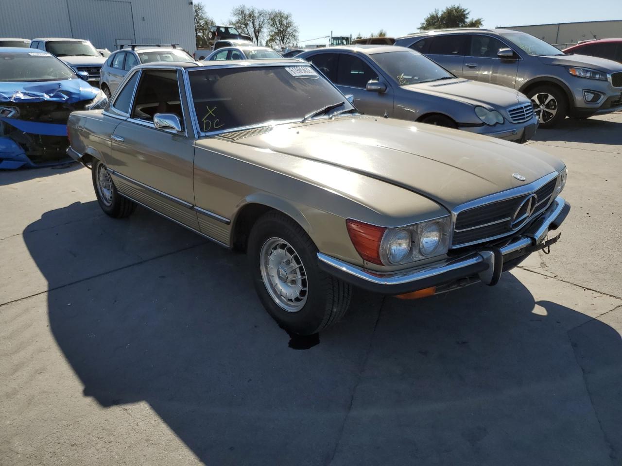 1973 MERCEDES-BENZ 450SL VIN: 10704412007440