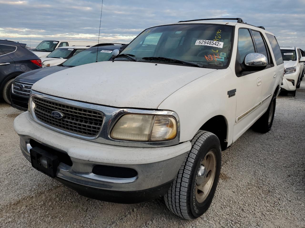 1998 FORD EXPEDITION VIN: 1FMRU18W6WLA33288