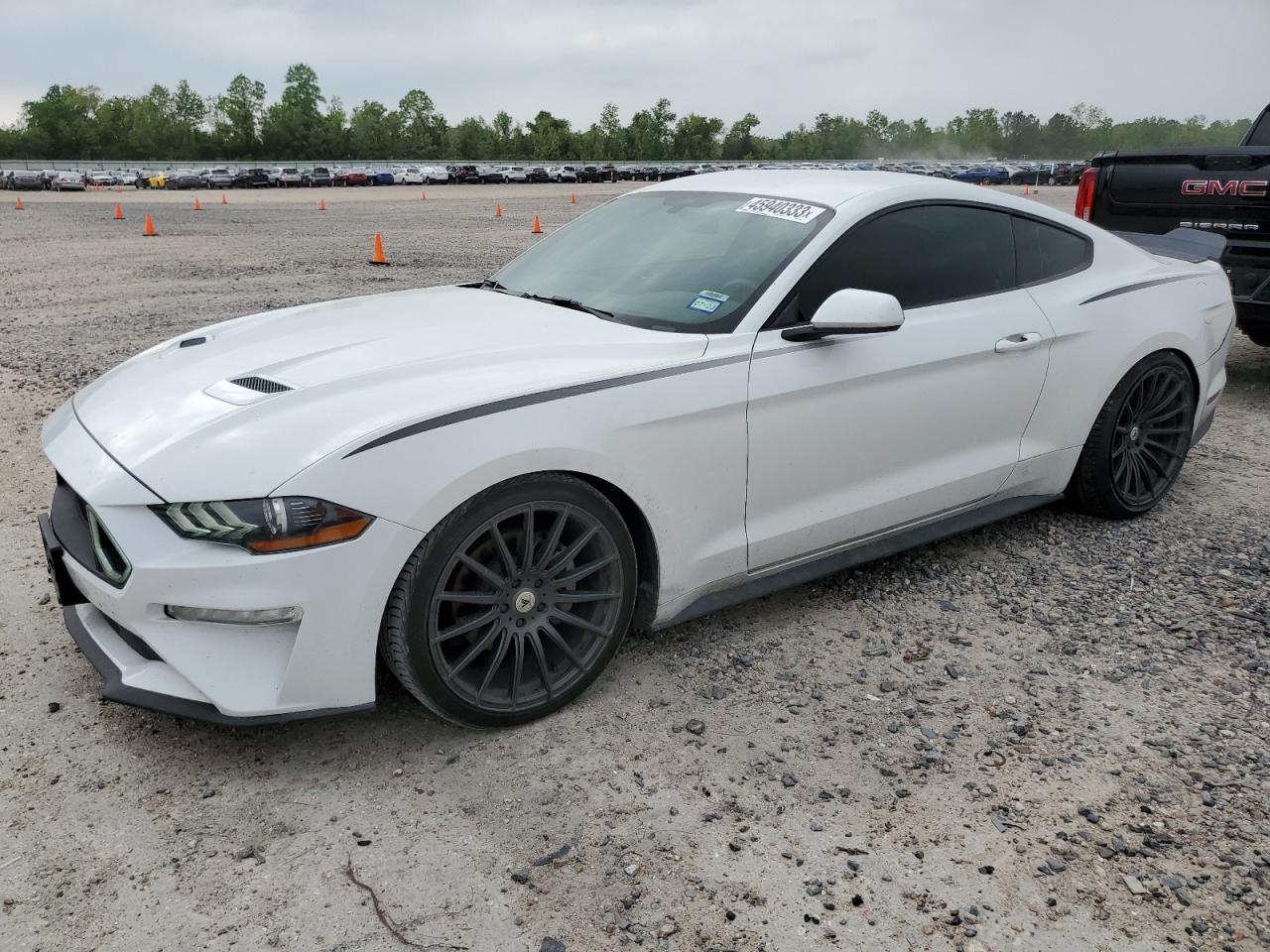 Ford Mustang 2022 White