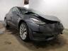 TESLA - MODEL 3