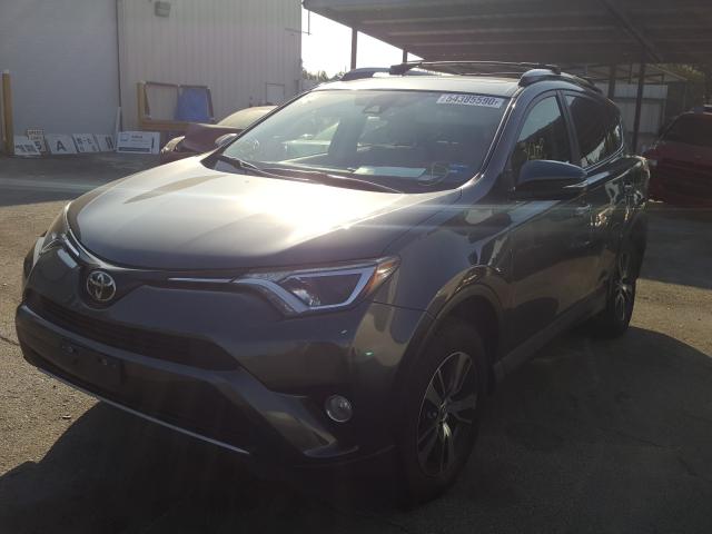 Prodazha Toyota Rav4 Xle 2017 Xle 2 5 Vin Jtmrfrev8hd202099 Iz Ssha Data Aukciona 03 03 2021