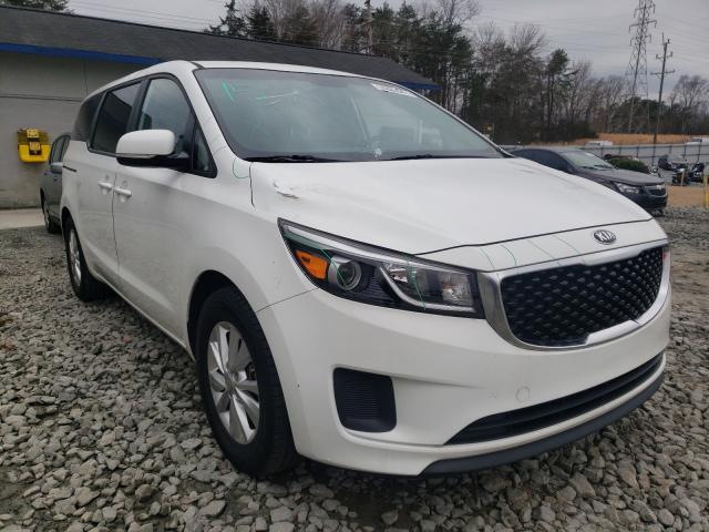 Kia Sedona Minivan 2016 белая