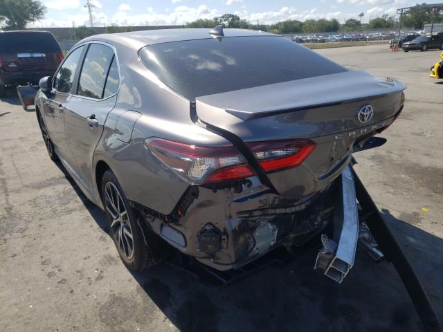 Prodazha Toyota Camry Se Se 2 5 Vin 4t1g11ak6mu405873 Iz Ssha Data Aukciona 08 08 2021